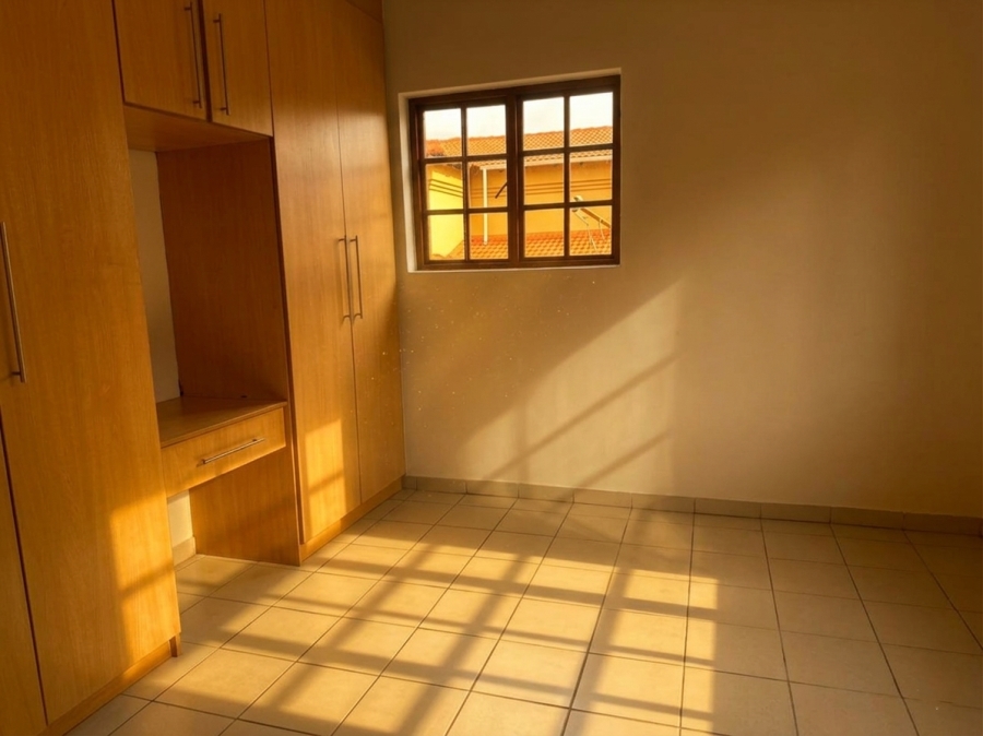 To Let 4 Bedroom Property for Rent in Cashan North West